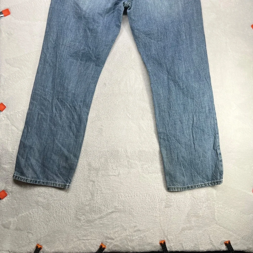 Levi's 559 Straight Jeans Men's Blue Denim Pockets Classic‎ Zip Fly - 37X31